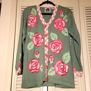 Like new! Vintage Storybook Knits roses sweater